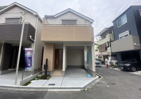 高槻市寿町1丁目　新築一戸建　2号棟