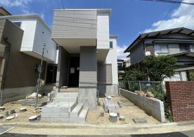 高槻市西冠1丁目　新築一戸建　2号棟